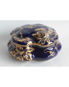 Bonbonnière porcelaine bleu cobalt Limoges France Art Nouveau